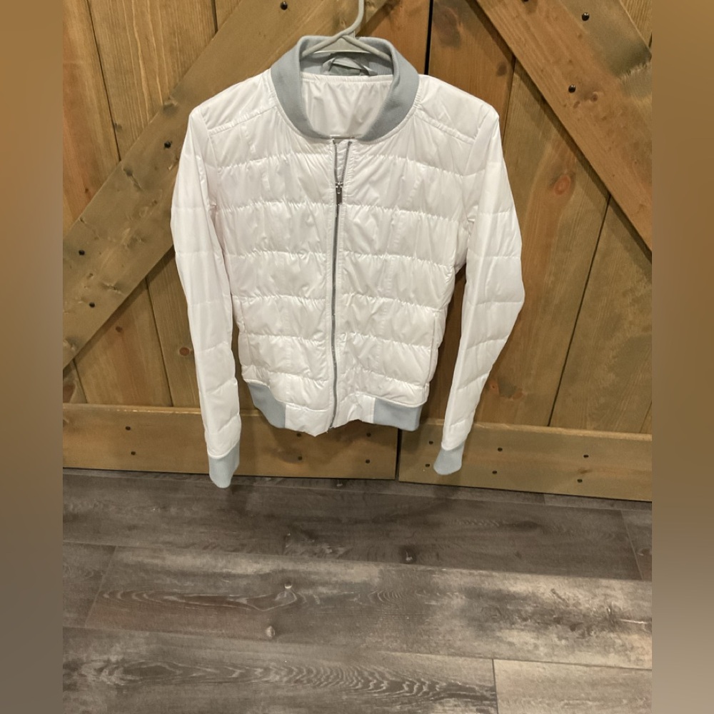 Athleta Dolby Goose Down Quilted Jacket